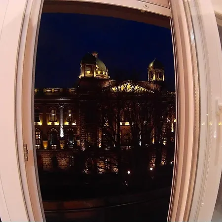 Balkan-inn Parlament Daire